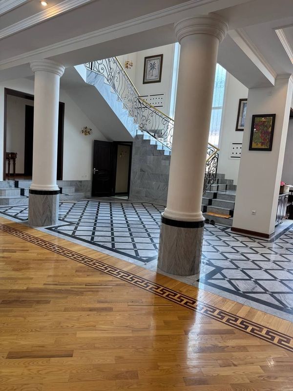Сдам в Аренду 4 Уровня 9 комнат Ракатбоши