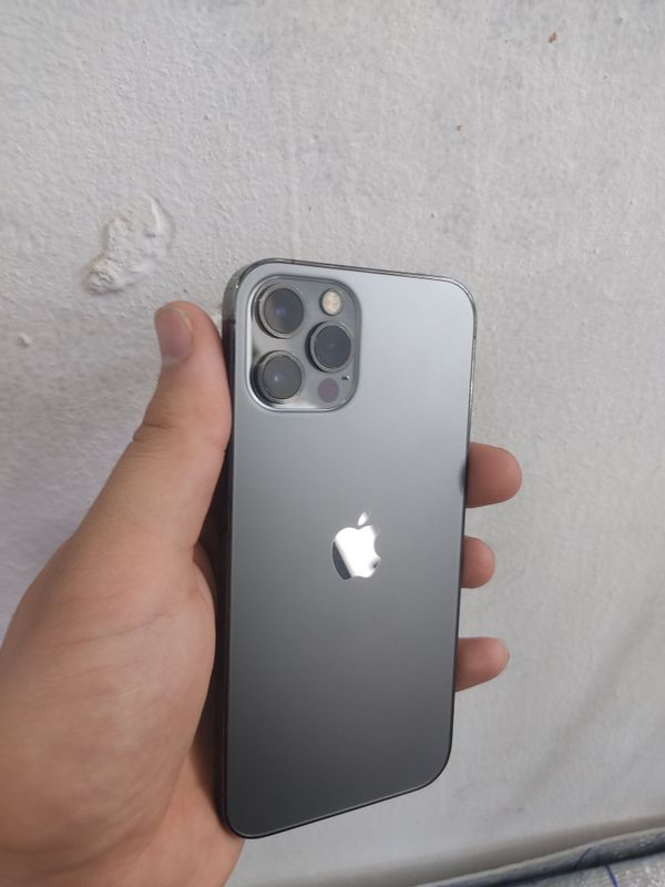 iPhone 12 pro full iPhone 12 pro full