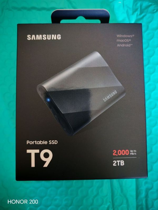 Samsung T9 2tb portable ssd + bonus Samsung T9 2tb portable ssd + bonus