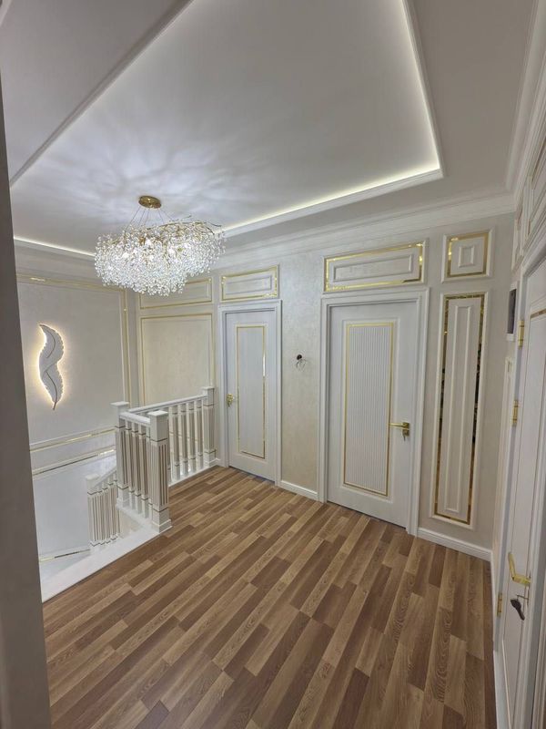 Parisien Sotuvda 6 xonalik uy remont Dupleks Muqimiy ko'prigi Parisien Sotuvda 6 xonalik uy remont Dupleks Muqimiy ko'prigi