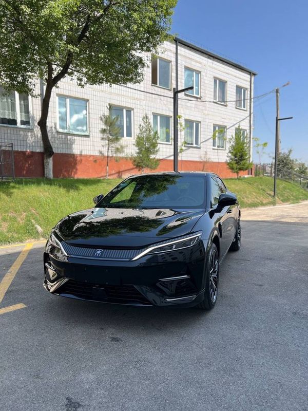 BYD Song L BYD Song L