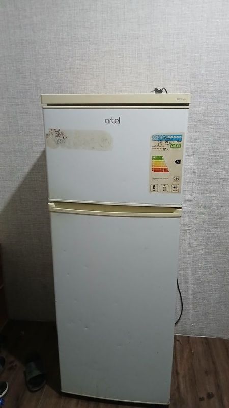 Artel holadelnik Artel holadelnik