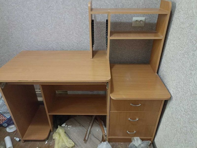 Стол компьютерный Стол компьютерный