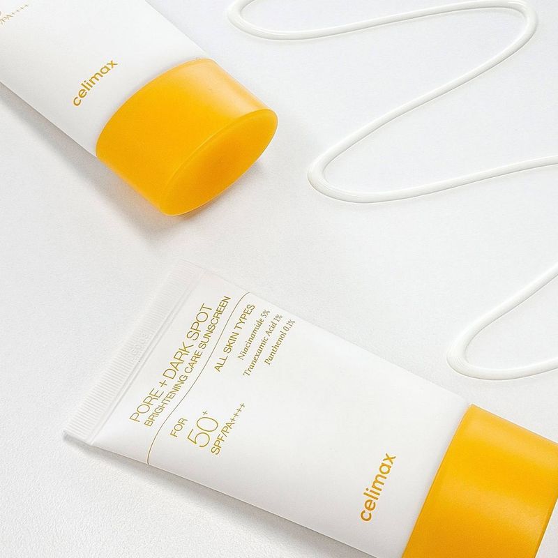 Крем Celimax Pore+Dark Spot Brightening Care Sunscreen SPF50+ PA++++ Крем Celimax Pore+Dark Spot Brightening Care Sunscreen SPF50+ PA++++
