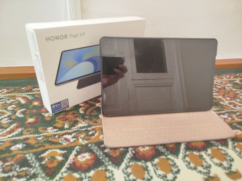 Honor Pad X9 11.5. Honor Pad X9 11.5.