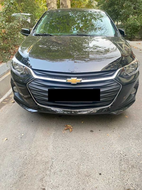 Срочно Chevrolet Onix LTZ (Чёрный)