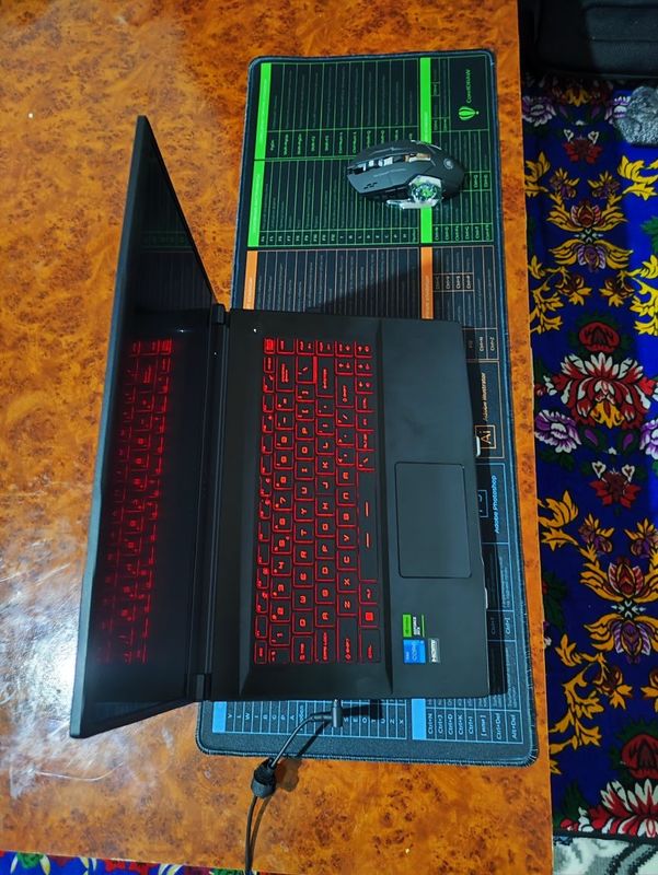 MSI GF63 Ekran 15.6 core-i5-12450H 8/512GB vidio karta 4GB 144hz MSI GF63 Ekran 15.6 core-i5-12450H 8/512GB vidio karta 4GB 144hz