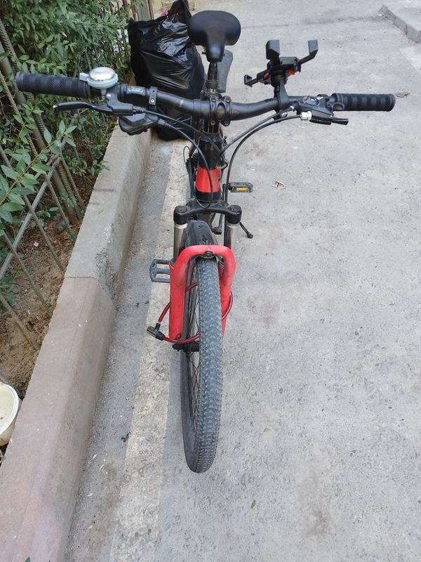 Velosiped sotiladi