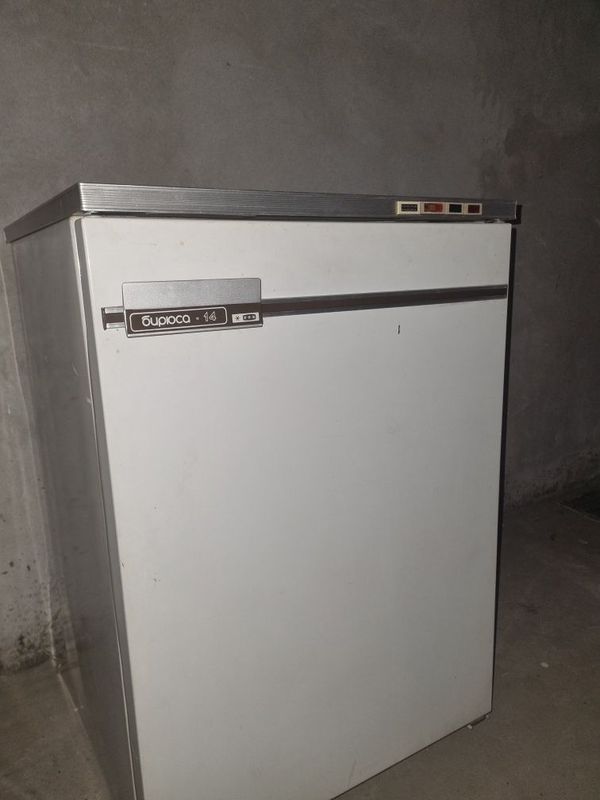 Срочно продам морозилник бирюса