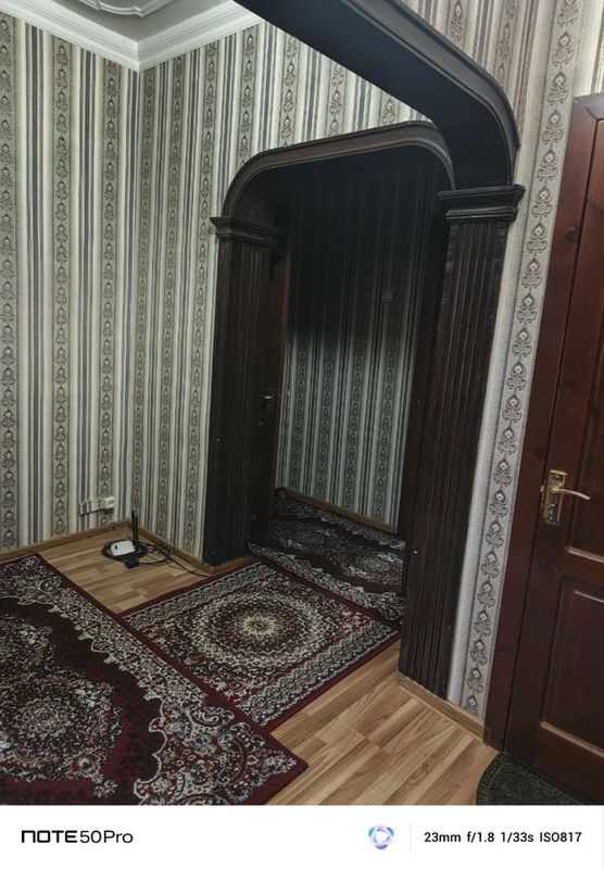 19 uy 36 kvartira 3 xona 4 qavat Talabalar shaxarchasi yaqin