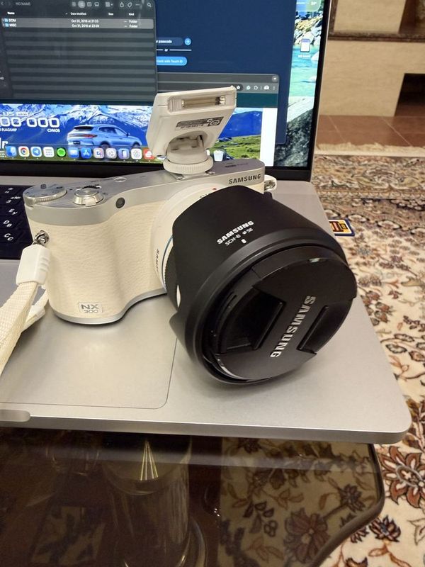 Фотоаппарат Samsung NX300
