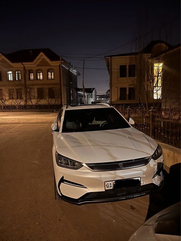 Byd song plus flagship 2022 yil kraskasi toza ideal