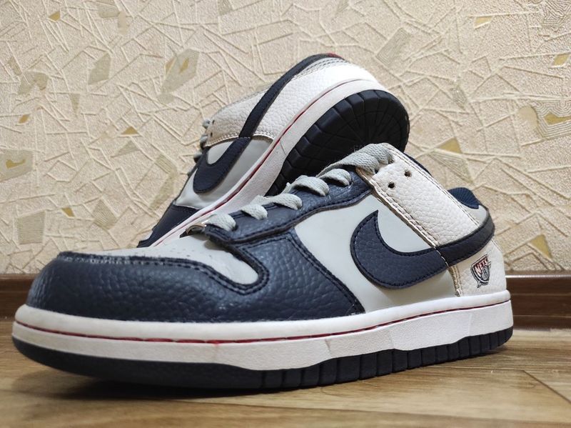 Кеды от Nike. Sb Dunk low: "Brooklyn NETS"