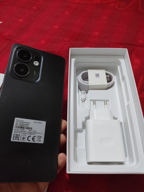 Oppo Reno 13 F Masla obmen Oppo Reno 13 F Masla obmen