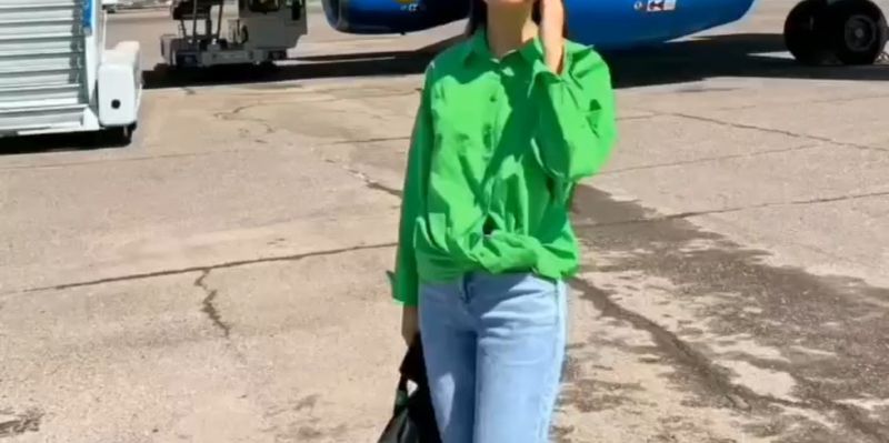Qizlar uchun ko’ylak, yangi, 2-3 marta kiyilgan.