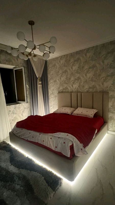 Matras. 450.000 Matras. 450.000