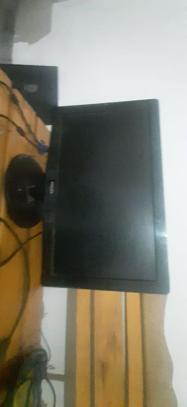 Monitor 19lik phlips Monitor 19lik phlips