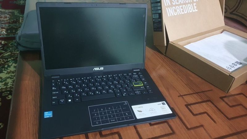 Asus Vivobook Go 14" Asus Vivobook Go 14"