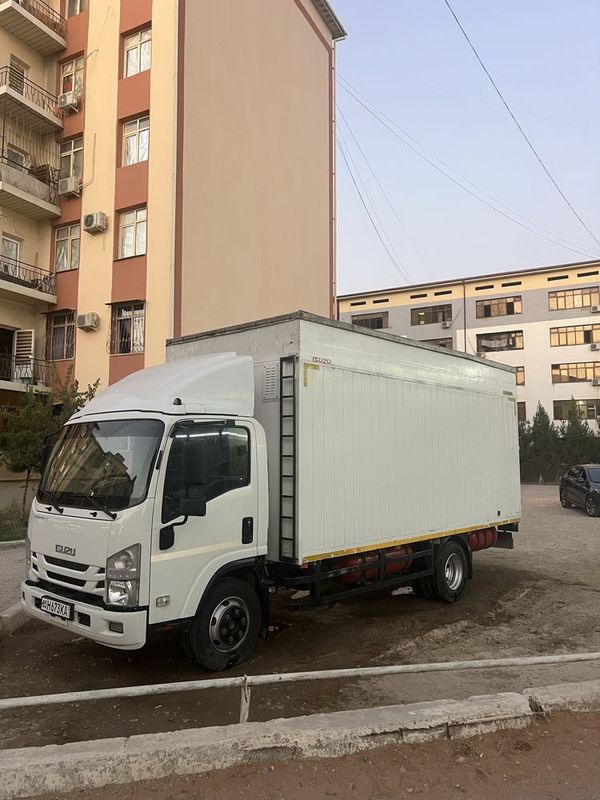 Isuzu yuk mashinasi 2019 srochna sotiladi Isuzu yuk mashinasi 2019 srochna sotiladi
