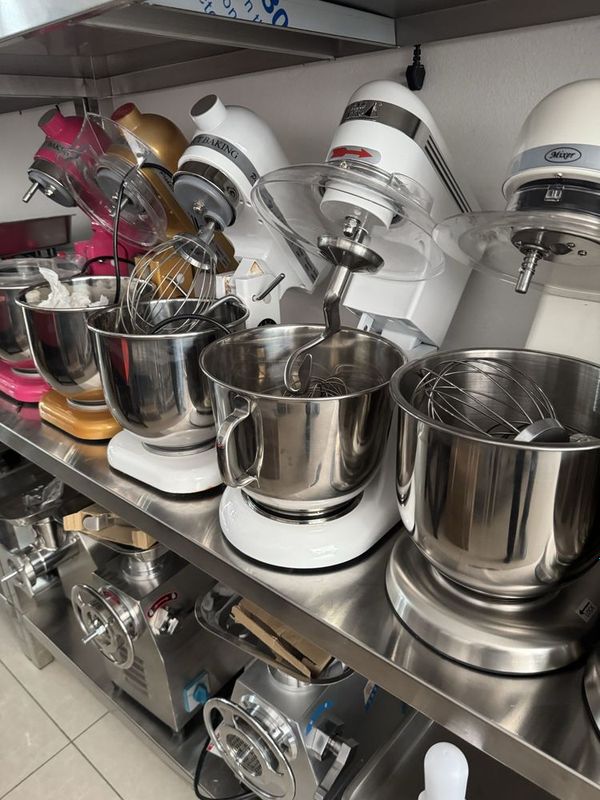 Mixer, B7 miksr, mikser, zvivalka Mixer, B7 miksr, mikser, zvivalka