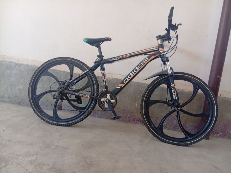 Velosiped.adidas Velosiped.adidas