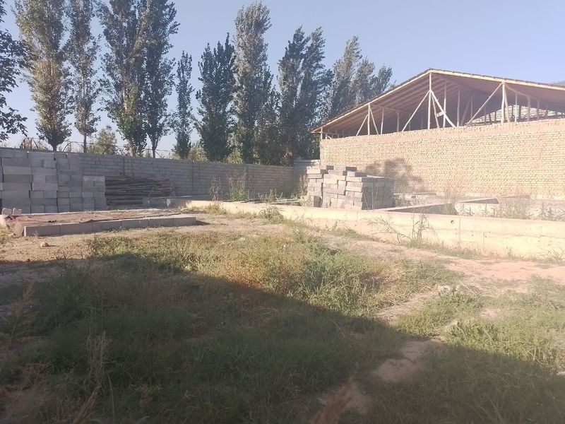 Yer sotiladi bozsuvda Yer sotiladi bozsuvda