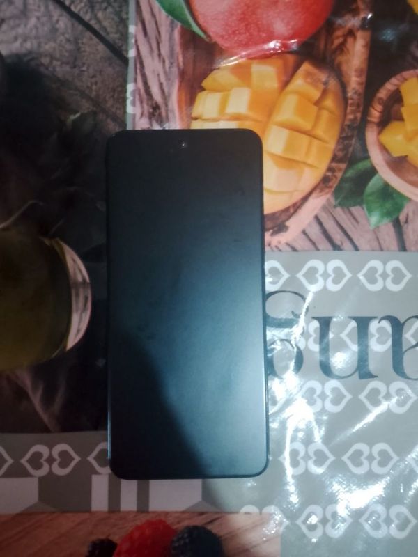 Vivo y28 2024yil