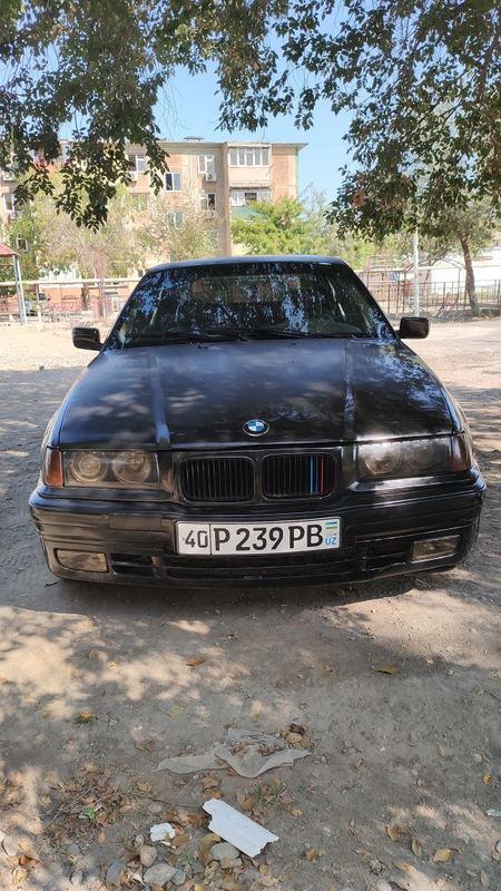 BMW 320i E36 M50B20