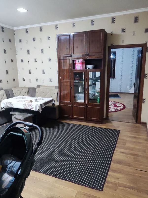 Hovli sotiladi srochna Hovli sotiladi srochna