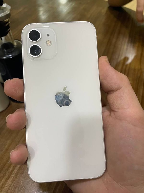 Iphone 12 срочно продаётся