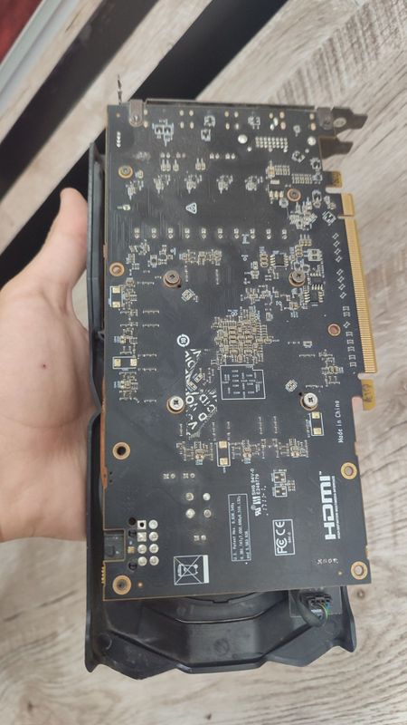 Видеокарта RX 470 XFX 4GB Видеокарта RX 470 XFX 4GB