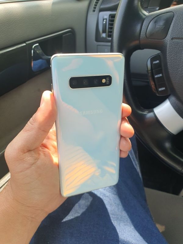 Samsung S10+ 8/128gb