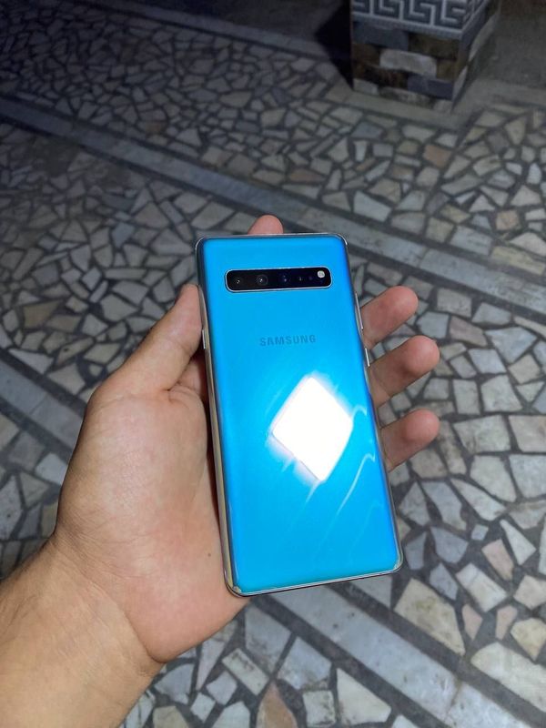 Samsung S10 5g 8/256 gb