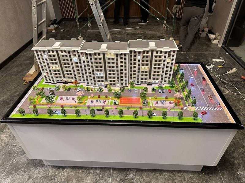Uylarning chiroyli maketlati-buyurtma asosida.