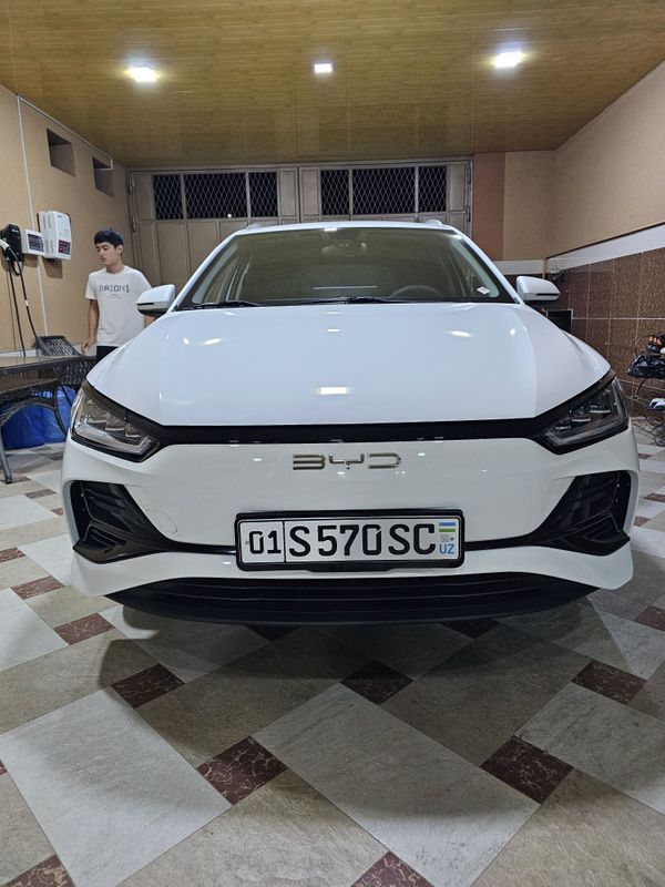 Byd e2 luxury 405 kilametr Byd e2 luxury 405 kilametr