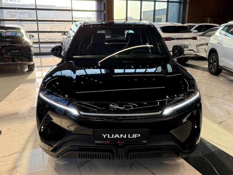 Byd yuan up 401 km flagship oficial