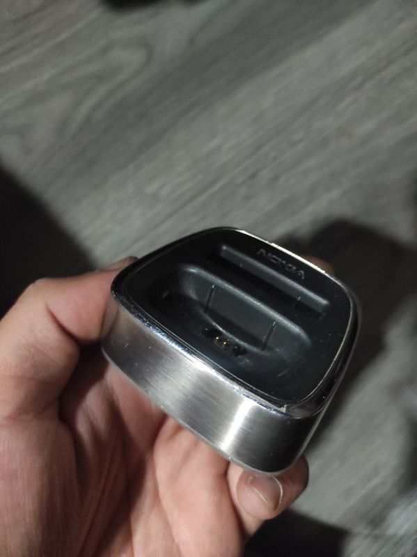 Зарядная "чашка" nokia 8800 Зарядная "чашка" nokia 8800