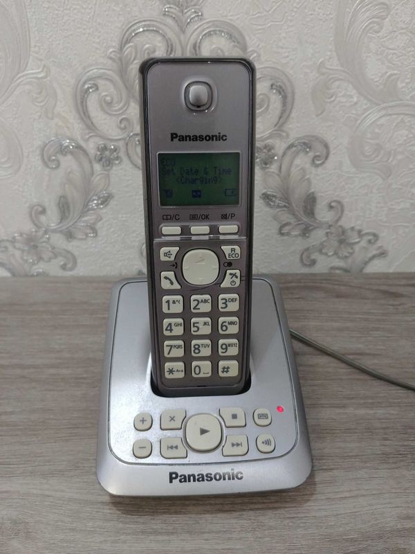 радиотелефон Panasonic kx-tg2721 радиотелефон Panasonic kx-tg2721