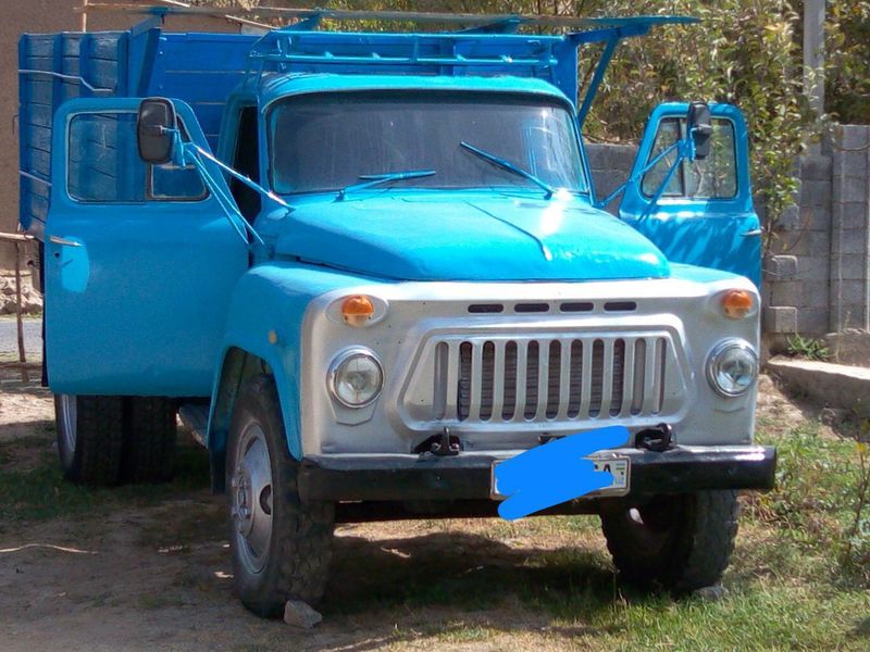 Gaz 53 yangi ramaga yigʻilgan hamma ishi boʻgan