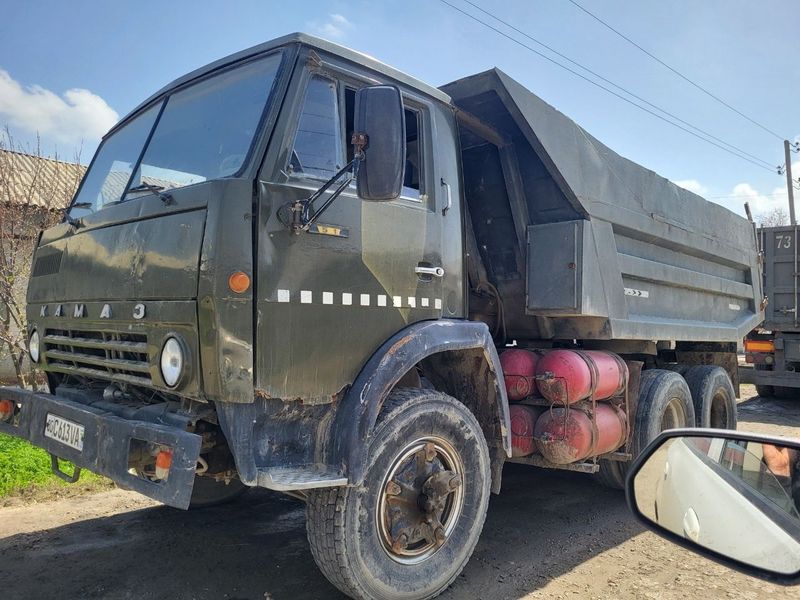 Kamaz samasval srochna sotiladi dakumentlari joyida