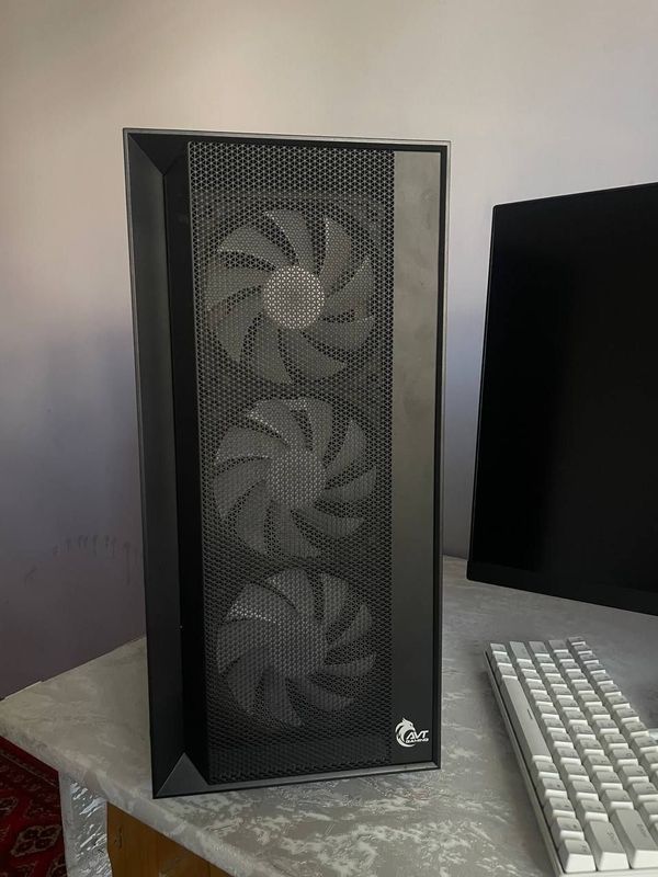 Продам Игровой Компьютер RTX4060 Ryzen 5 7600x