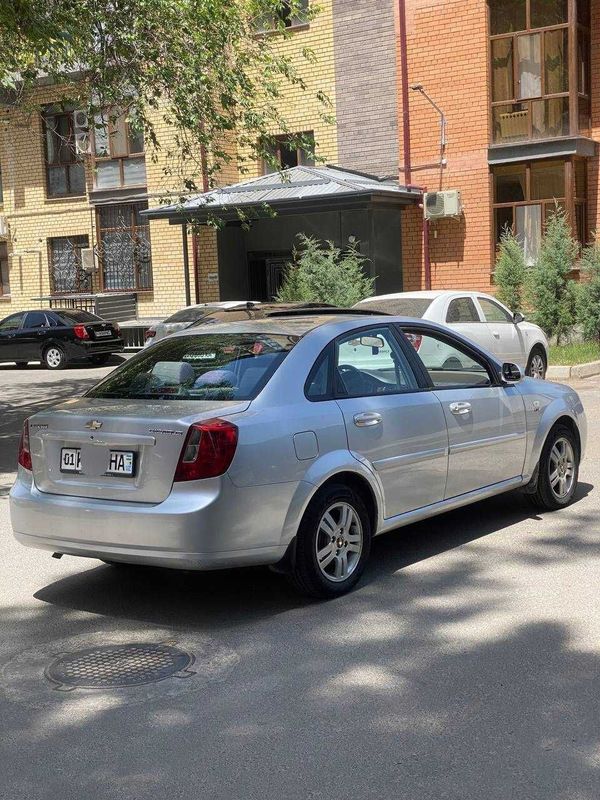 Своя Lacetti 1.8 (3-поз.) Год 2010 Пробег 177 000 км Своя Lacetti 1.8 (3-поз.) Год 2010 Пробег 177 000 км