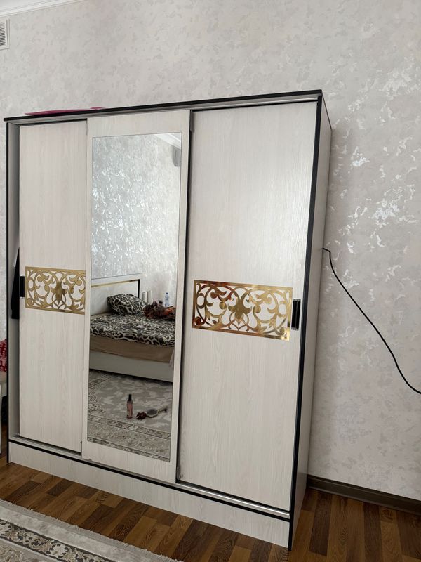 Mebel spalniy granite Mebel spalniy granite
