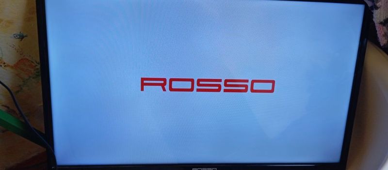 Продается телевизор ROSSO Продается телевизор ROSSO