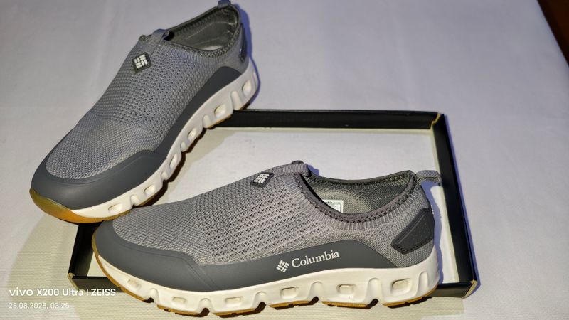 Columbia (USA) - легкие летние кроссовки  р.42