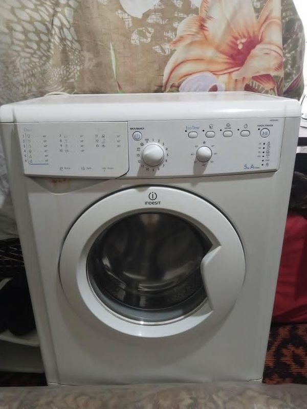 Kir yuvish mashinasi 5kg lik