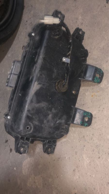 tank fara yaxwi iwlidi