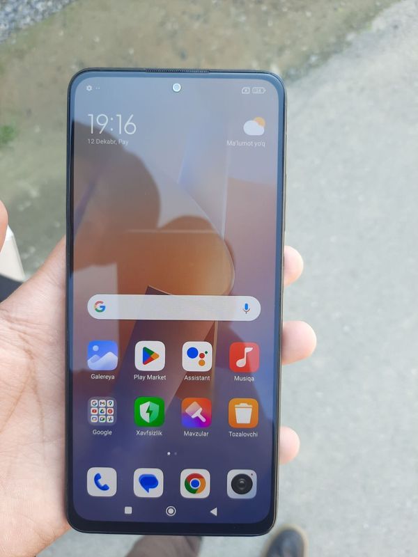 Redmi not 12pro hotra128 Narxi1.300 Redmi not 12pro hotra128 Narxi1.300