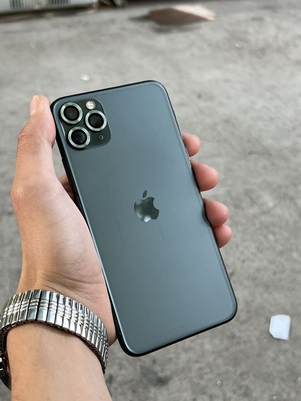 Iphon 11 pro max 64 gb Iphon 11 pro max 64 gb