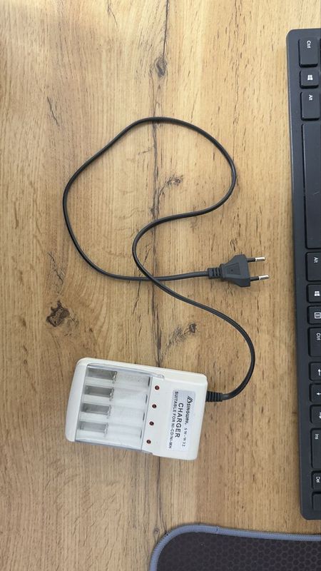 Зарядное устройство для батареек